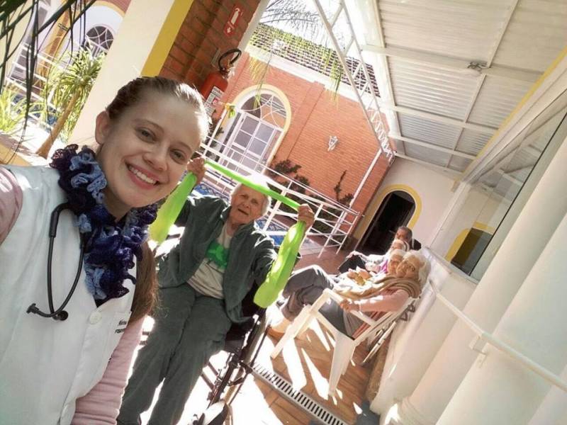 Hospedagem para Idoso com Médico Chácara da Barra - Hospedagem para Idoso com Parkinson