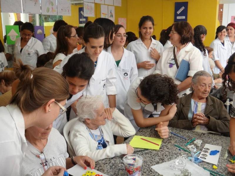 Hospedagens para Terceira Idade com Enfermagem Jaguariúna - Hospedagem para Terceira Idade com Enfermagem