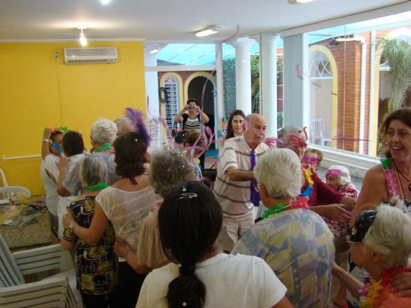 Quanto Custa Hospedagem de Idosos Chácara da Barra - Hospedagem para Terceira Idade com Enfermagem